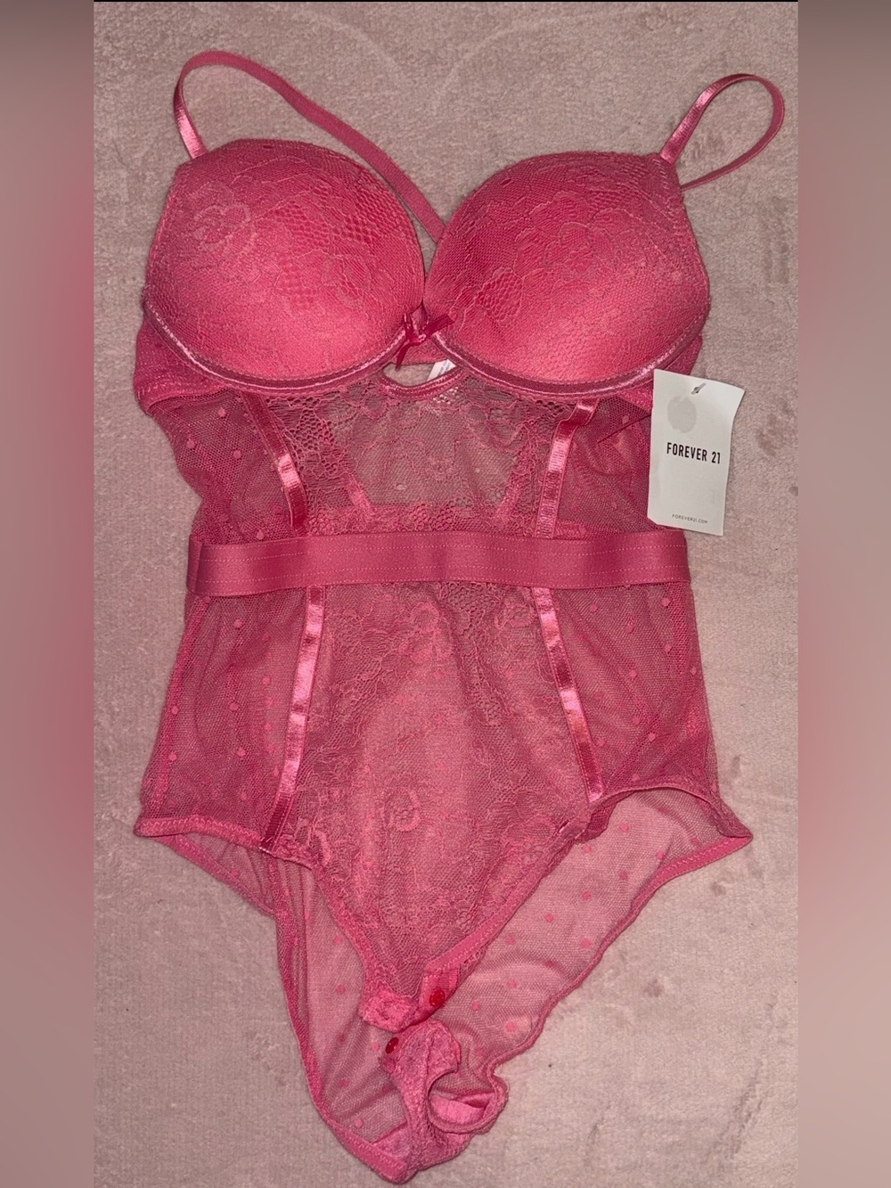 🩷Forever 21 Pink Lace Lingerie Teddy Bodysuit NWT 💕✨